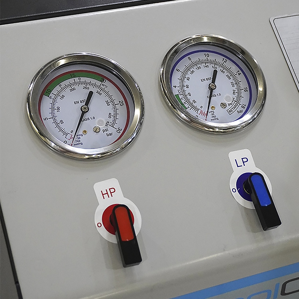 WDK-AC1000 Установка полуавтоматическая для заправки кондиционеров WiederKraft